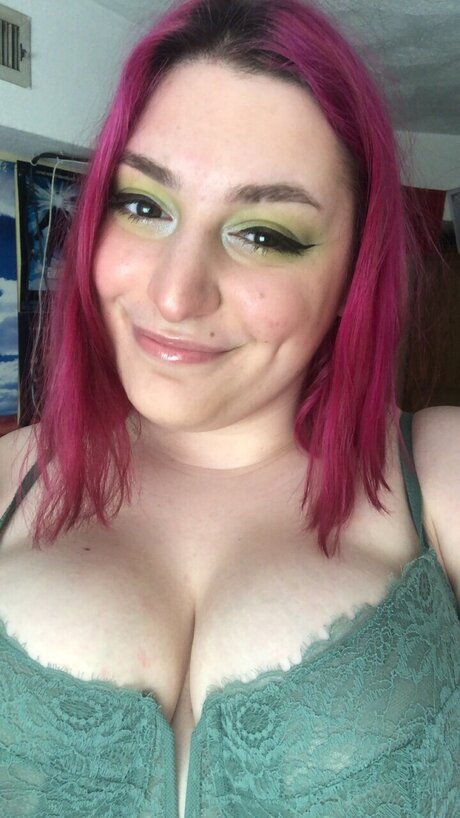 u47666898 sex actress photo