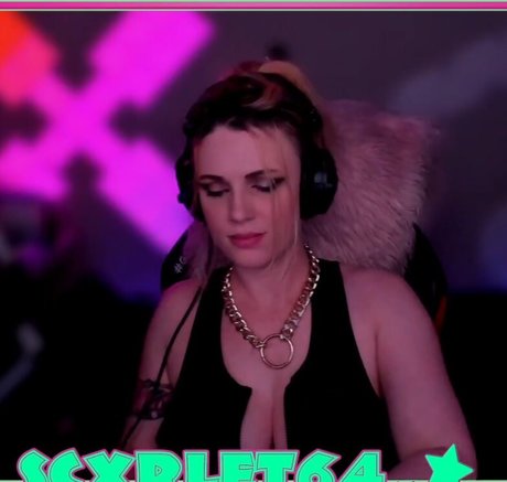 blonde cumshot onlyfans top picture