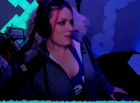 scxrlet64 erotic star gallery