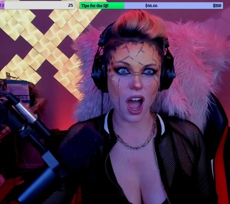 curvy girl onlyfans sexy naked img