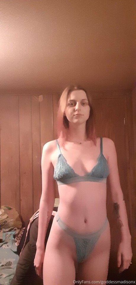 mommymaddii sex star image