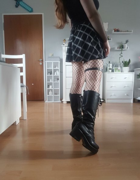 mlglauch star pornographic photos