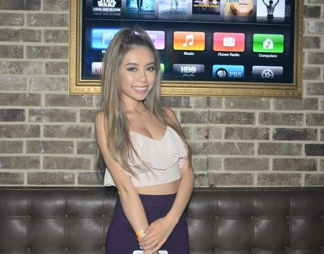 blonde young onlyfans sexy nudes galleries