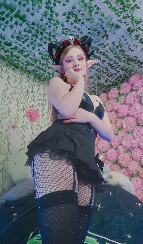 raven onlyfans beautiful naked image