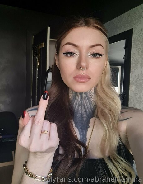 abraheldomina free model image