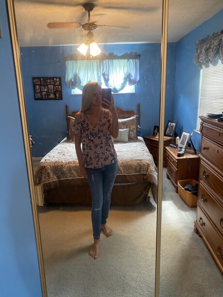 Danielle Engel star beautiful picture