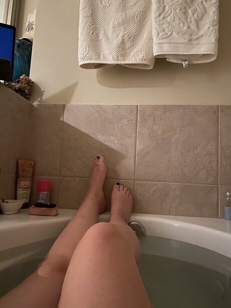 Kelli b model free photo