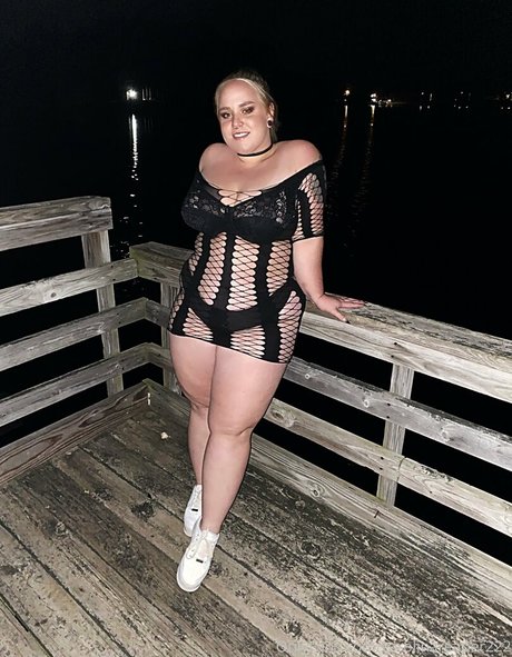 carolinequinnvip sexy actress gallery