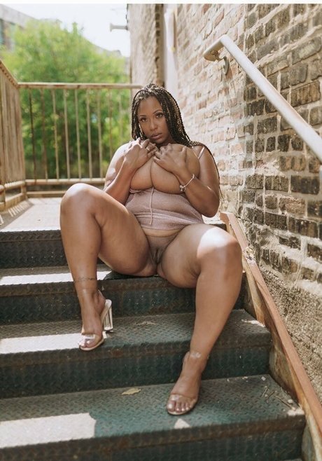 brijamonet sexy pornstar images