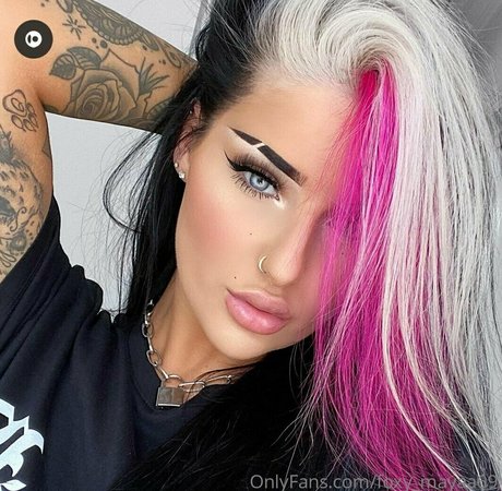 outdoor shower onlyfans beautiful nude picture