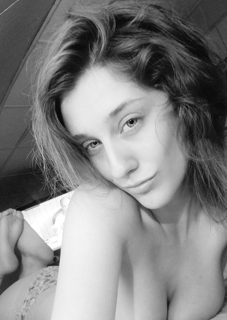 savingmyinsanity perfect pornstar image