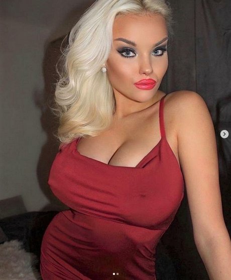 Iida Vainio sexy model images