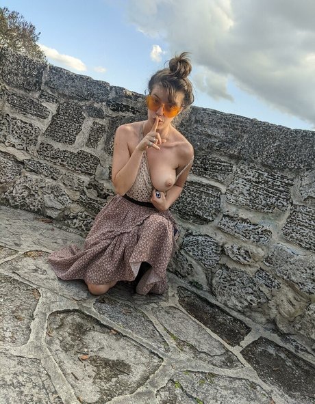 beautiful teen onlyfans hot sexy photos