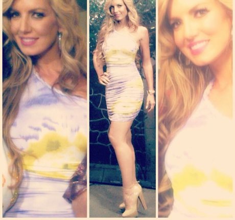 big pussy lips onlyfans adult pics