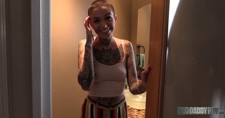 Leigh Raven naked star pic