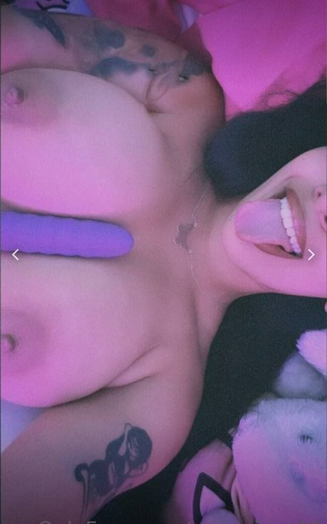 young asian onlyfans hot nude gallery