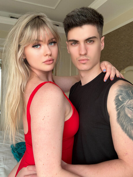 _sss ttt_ model pornographic photos