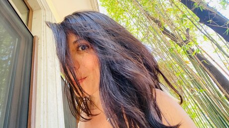 Ale Delo star nudes image