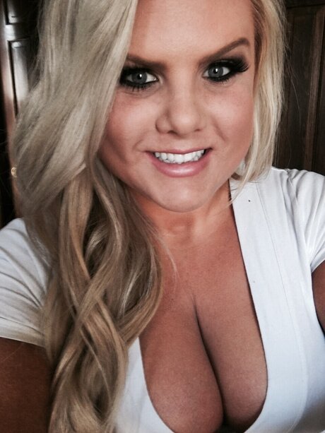 chubby nerd onlyfans sex galleries