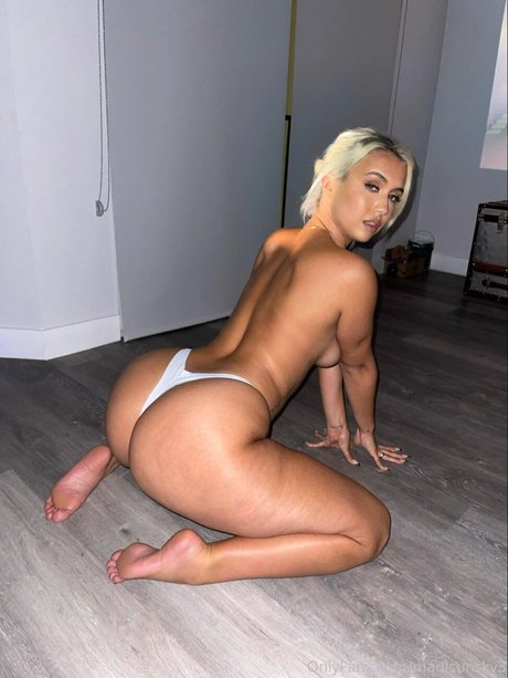 black tranny onlyfans free xxx photos