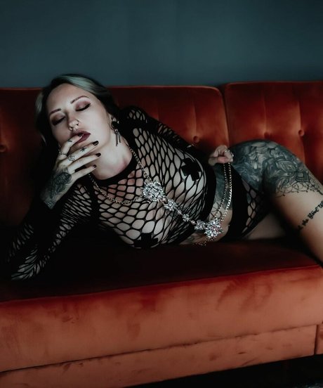 hotwife onlyfans art porn archive