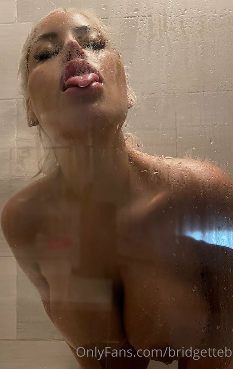 pattaya ladyboy onlyfans art porn gallery