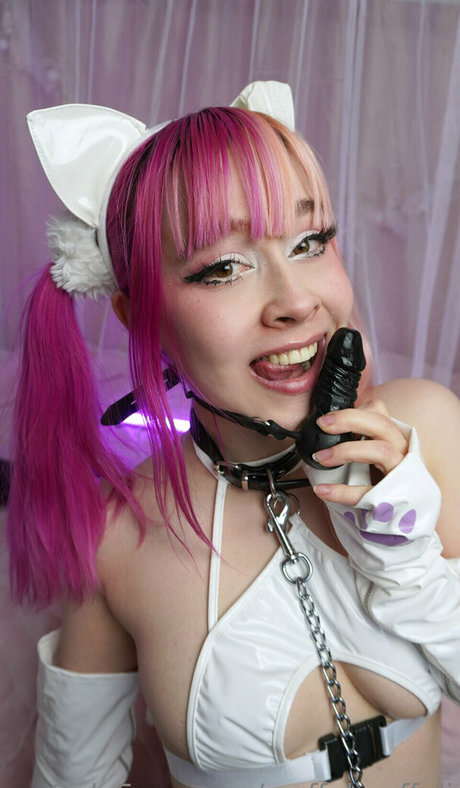 Wuffelipuffeli model adult gallery