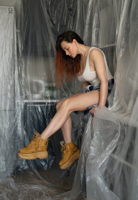 Olga Kobzar sex actress pictures