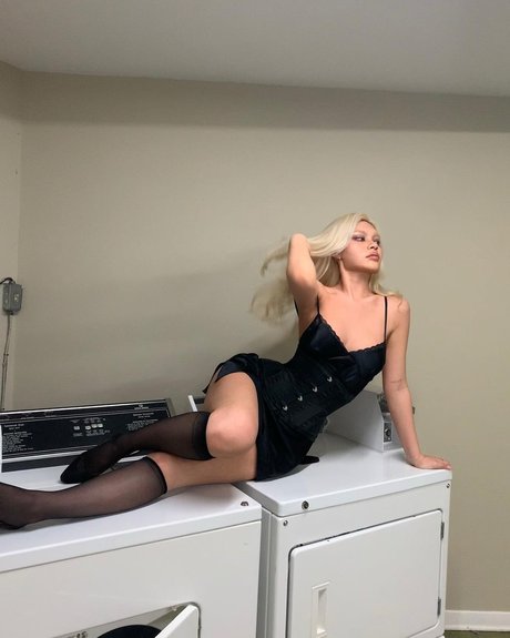 diakimeko model sex img