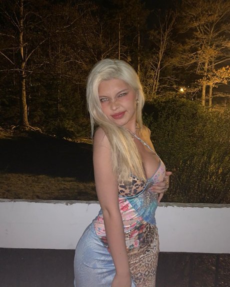 diakimeko top pornstar pic