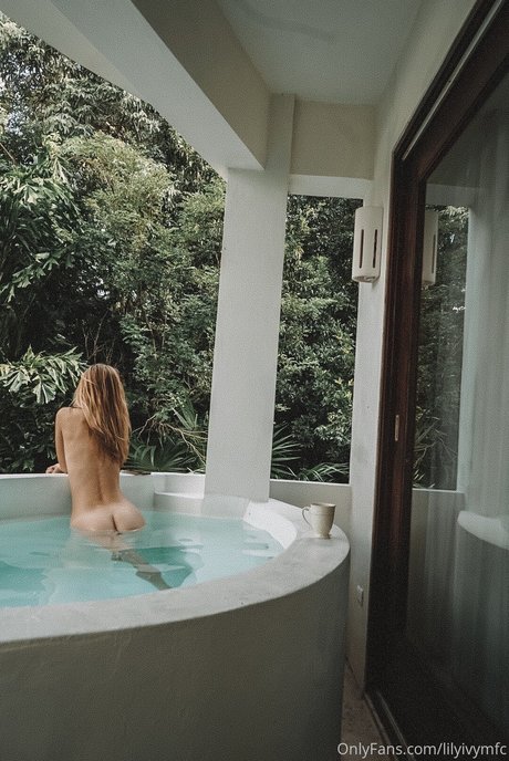 wife blowjob onlyfans free sexy pictures