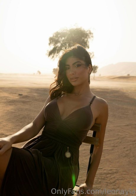 leonayla adult actress pics
