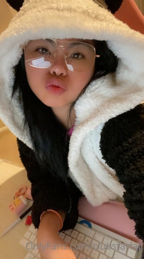 athletic blonde onlyfans hot naked img