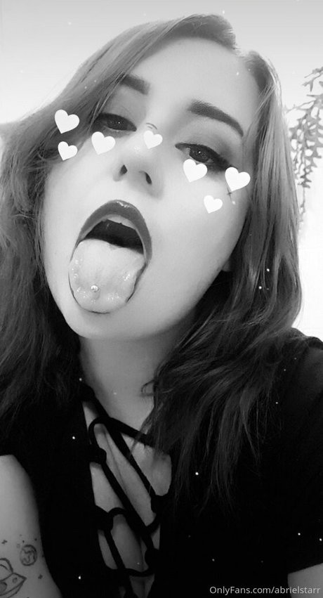 Alrighty P3ach nude actress photo