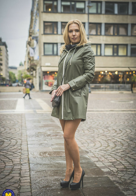 Alexa Bi pornstar naked images