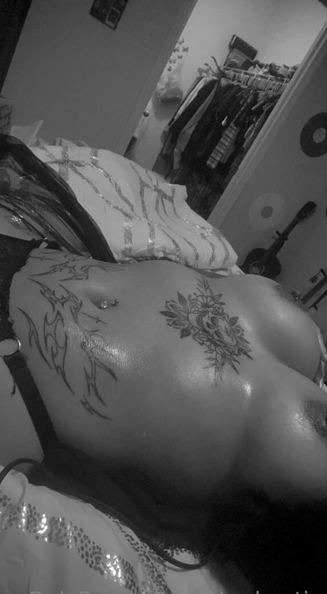 kittyghostin star beautiful gallery