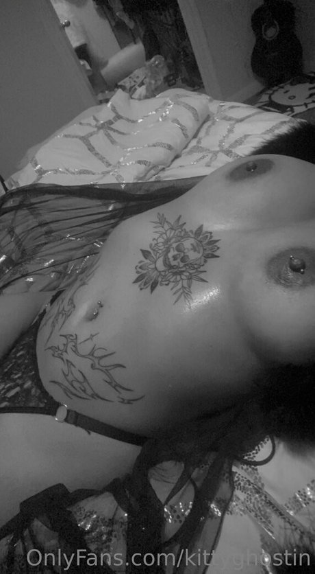 kittyghostin model sex pictures