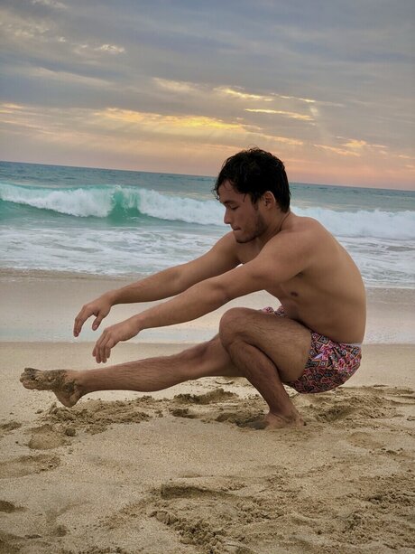 Top bottom top model img