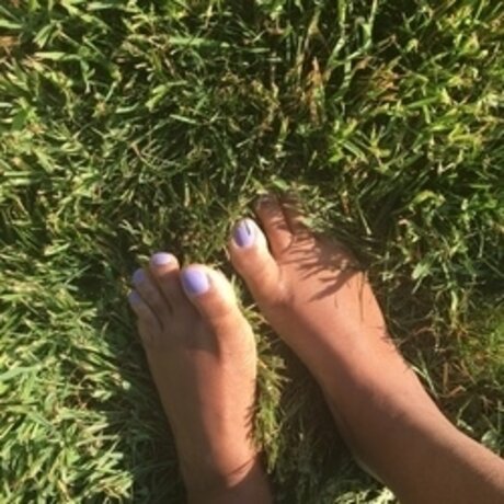 JamaicanSize11 nice model image