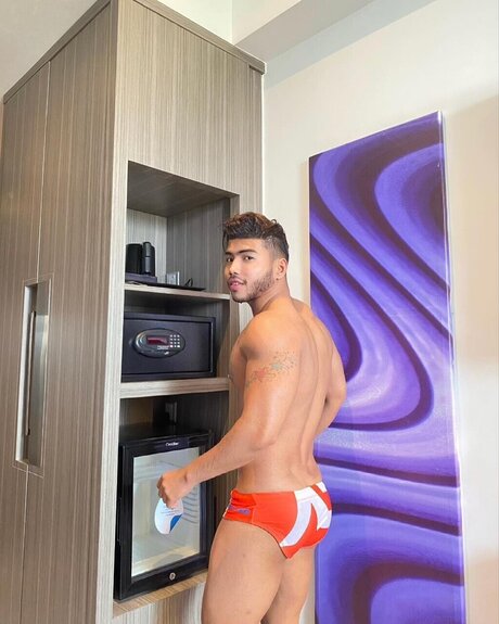 Girvin star porn image