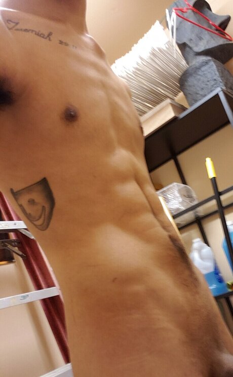 CthuluComrade naked star pic