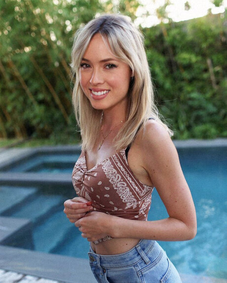 Jessi Swerve xxx model pictures