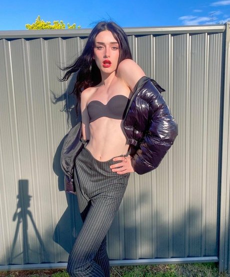 Venus Moorez pornographic star gallery