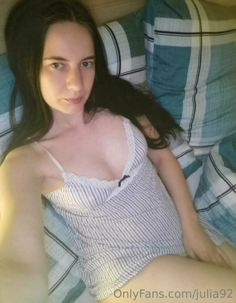 julia92 pornstar pretty image