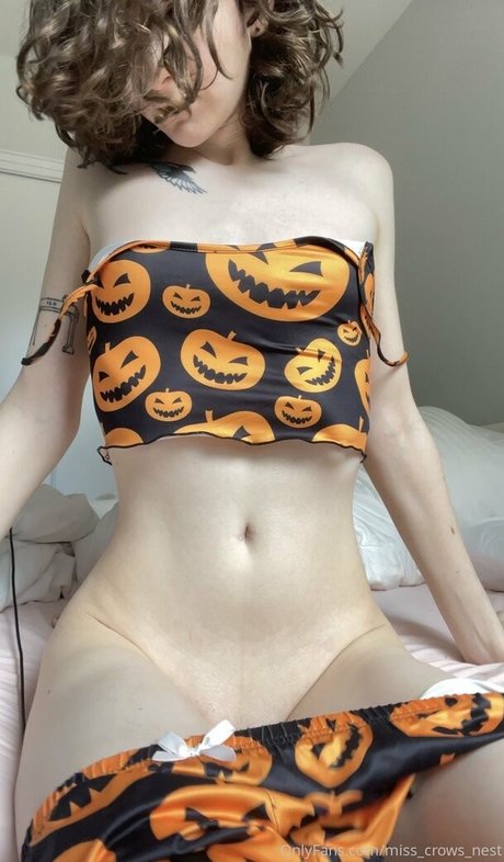 social media influencer onlyfans exclusive images