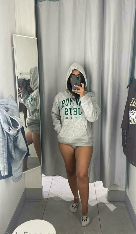 sophiatheminx free model pic