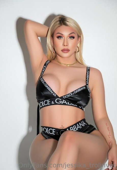 asian shower onlyfans top pic