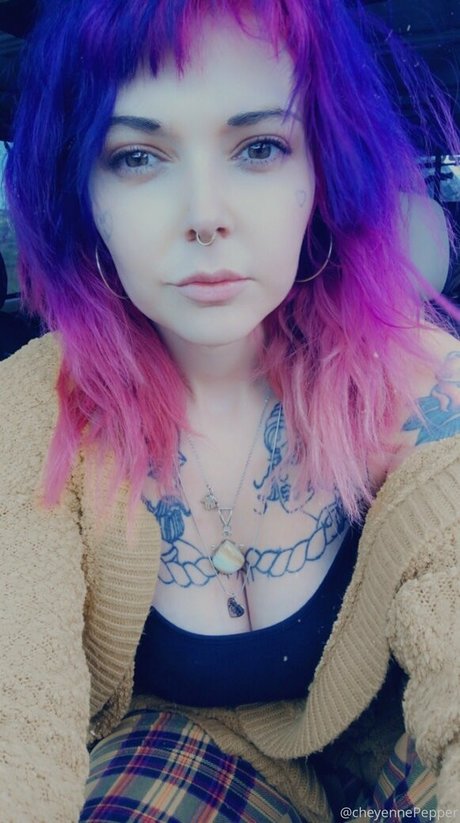 cheyennepeppr star naked image