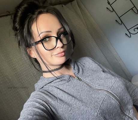 mature milf onlyfans hot sexy pictures