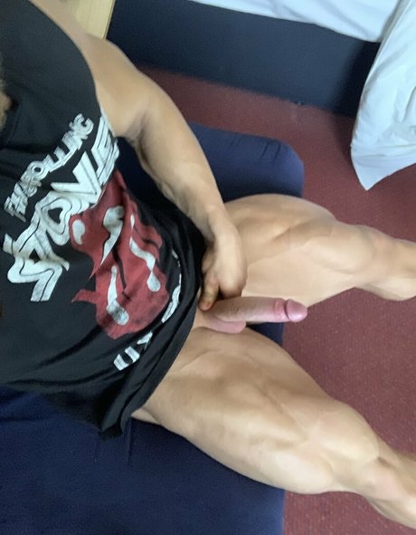 mechanic onlyfans sexy naked photo